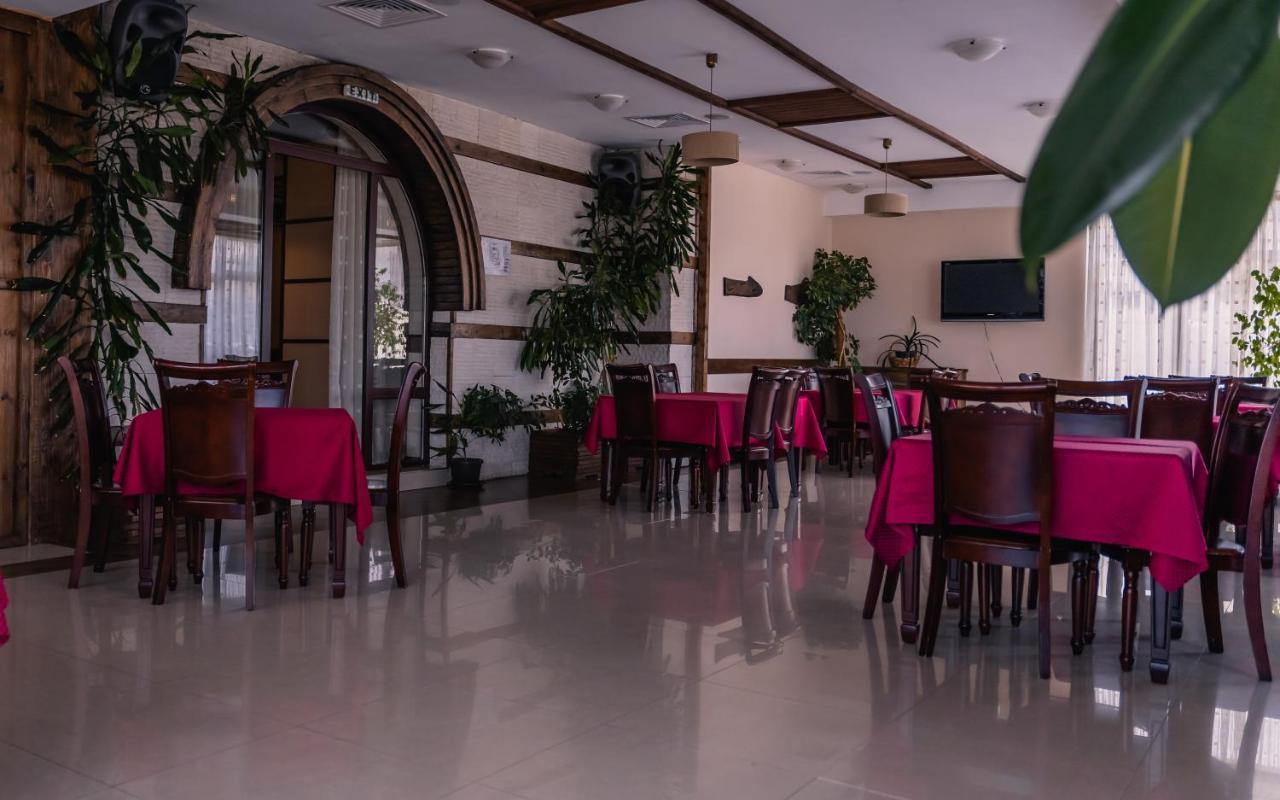 Hotel Orbel Dobrinishte Exterior photo