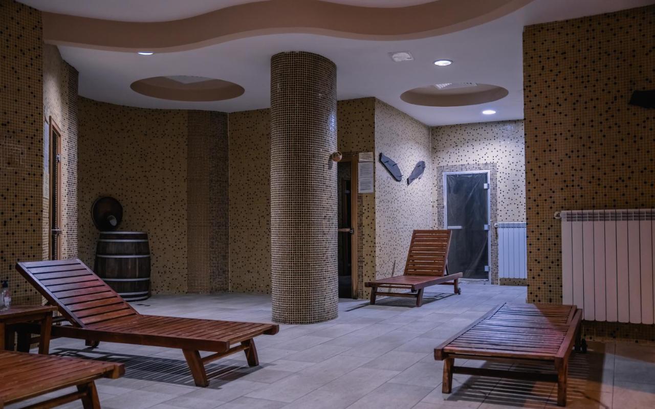Hotel Orbel Dobrinishte Exterior photo