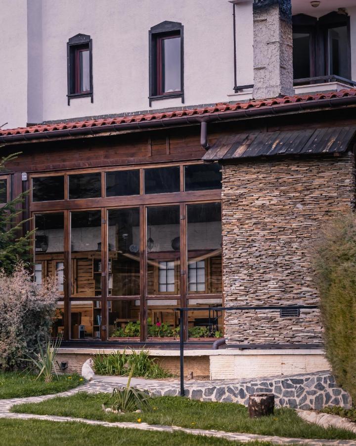 Hotel Orbel Dobrinishte Exterior photo